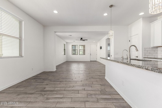 Building Photo - 25238 N 142nd Dr