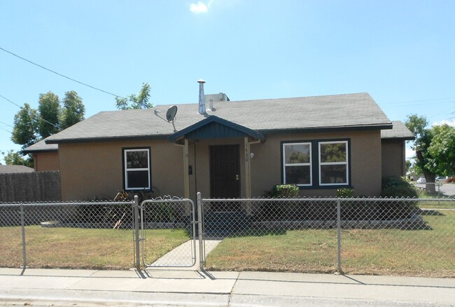 Building Photo - 2 bedroom 1 bath house in Marysville