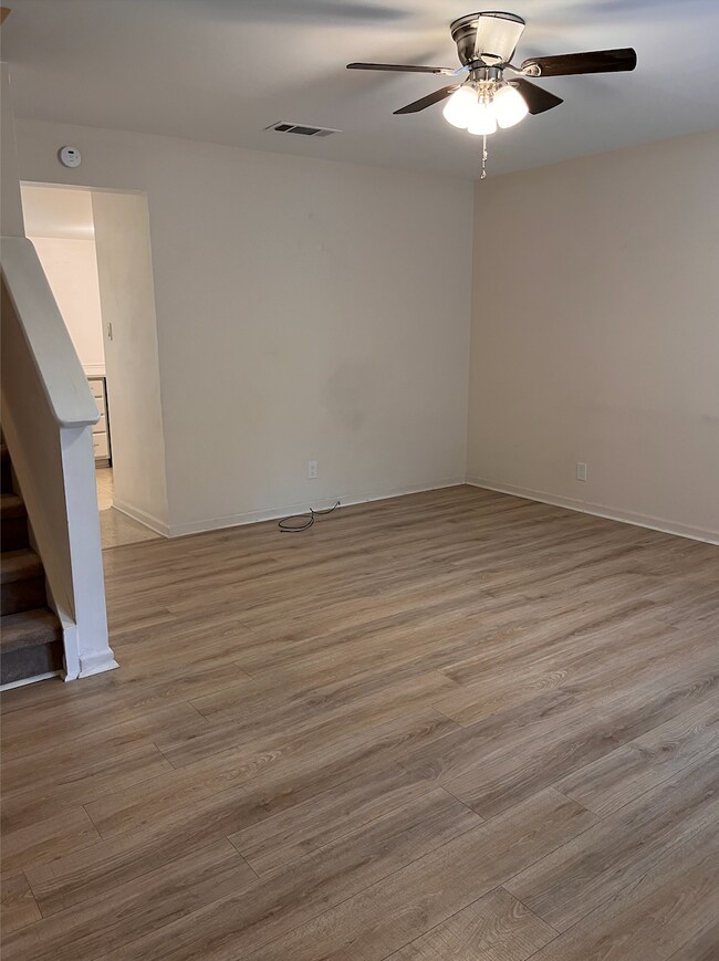 Building Photo - 104 Sparger Springs Ln