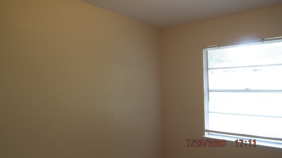Building Photo - 4874 Castle Lance Dr