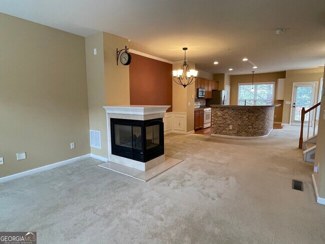 Building Photo - 1773 Highlands View Dr