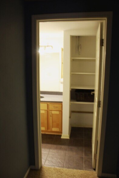 Building Photo - 270 E Highland Ave