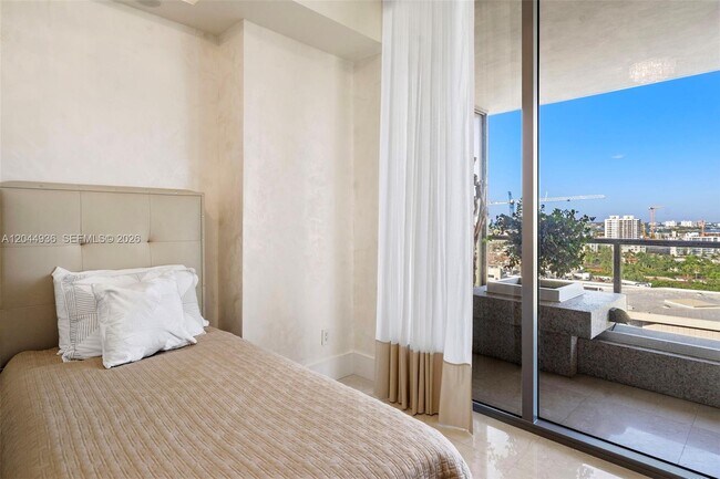 Building Photo - 9705 Collins Ave