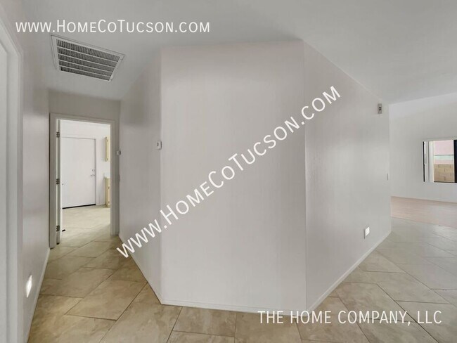 Building Photo - 37364 Arroyo Verde Dr