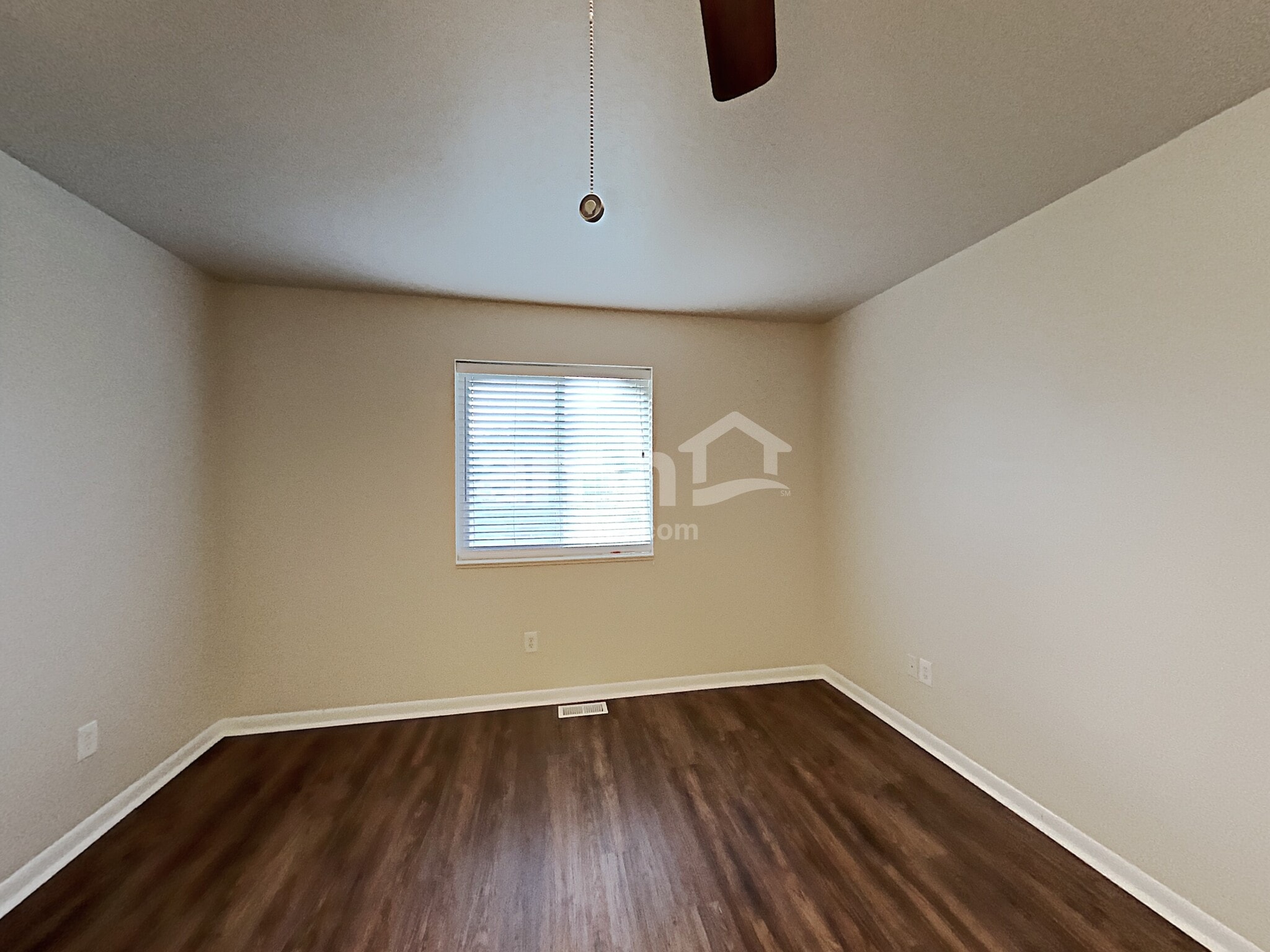 Building Photo - 845 Grove Creek Dr