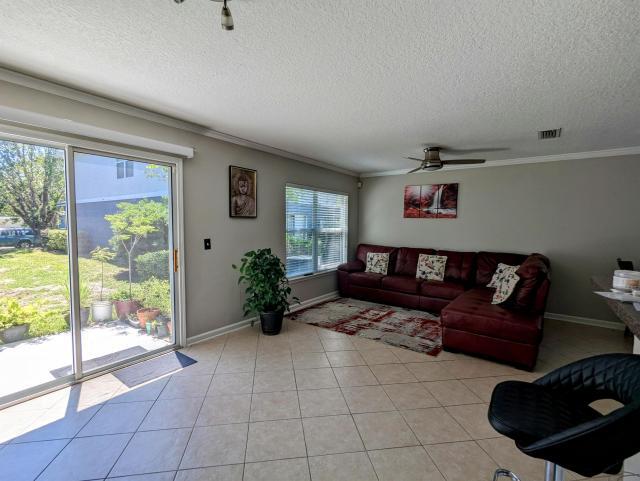 Building Photo - 3 bedroom in Saint Johns FL 32259