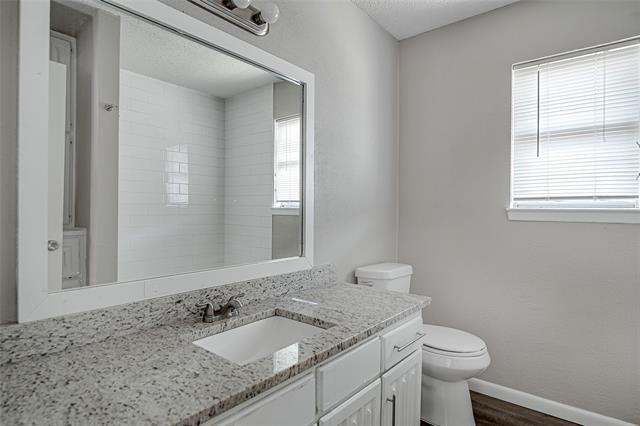 Building Photo - 4801 Winesanker Way