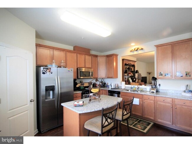 Building Photo - 1816 Pinnacle Dr