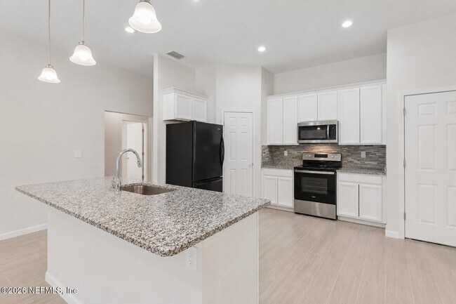 Building Photo - 6117 Patriots Landing Ln