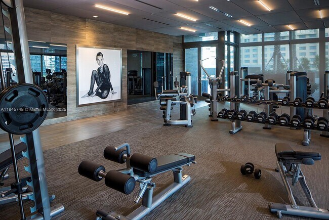 Building Photo - 1080 Brickell Ave