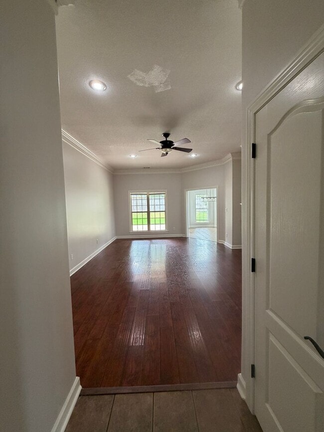Building Photo - 4 Bedroom Home in Sage Meadows!!!!