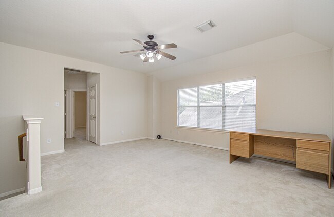 Building Photo - 6110 Barkermist Ln