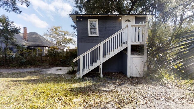 Building Photo - 1414 Ingleside Ave