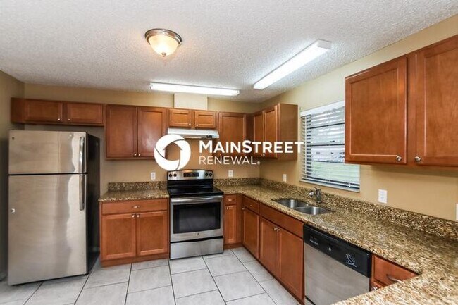 Building Photo - 3 Bedroom Pet-Friendly Home in Sebastian, ...