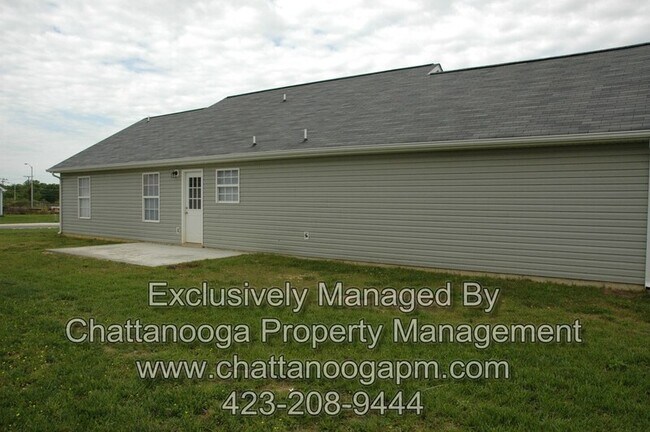 Building Photo - 296 Glenn Wade Dr