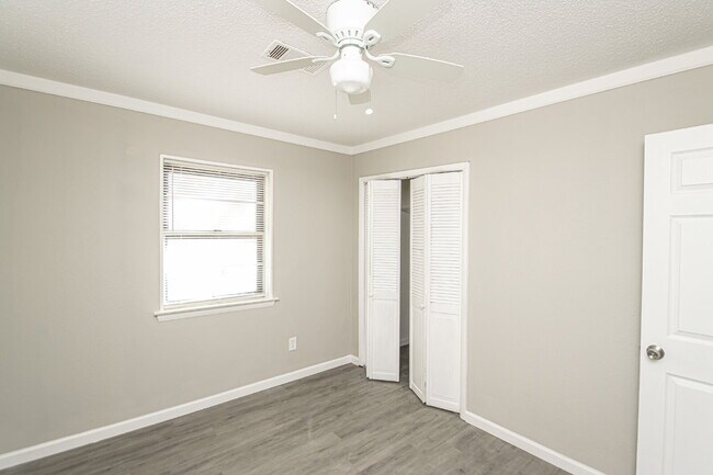 Building Photo - Charming 3-Bedroom Home on a Spacious Lot in Benton, AR – Perfect for Comfortable Living!