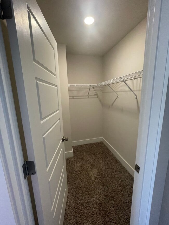 Building Photo - 3 Bedroom 2.5 Bathrooms In Greer Echo Ridge Community