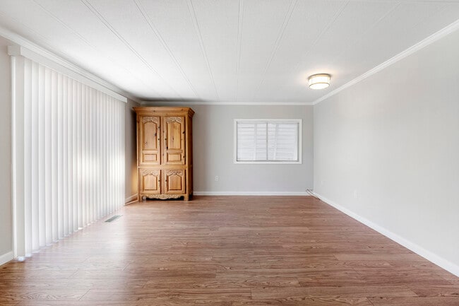 Building Photo - 2879 SW 58th Ct