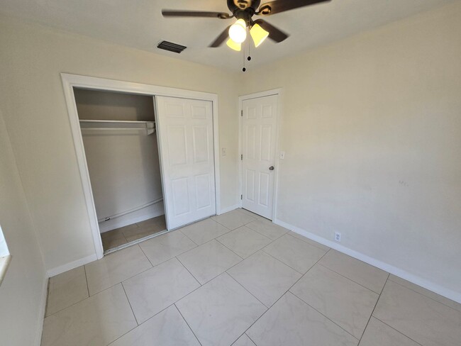 Building Photo - Updated East Delray Duplex | No HOA + Private Yard