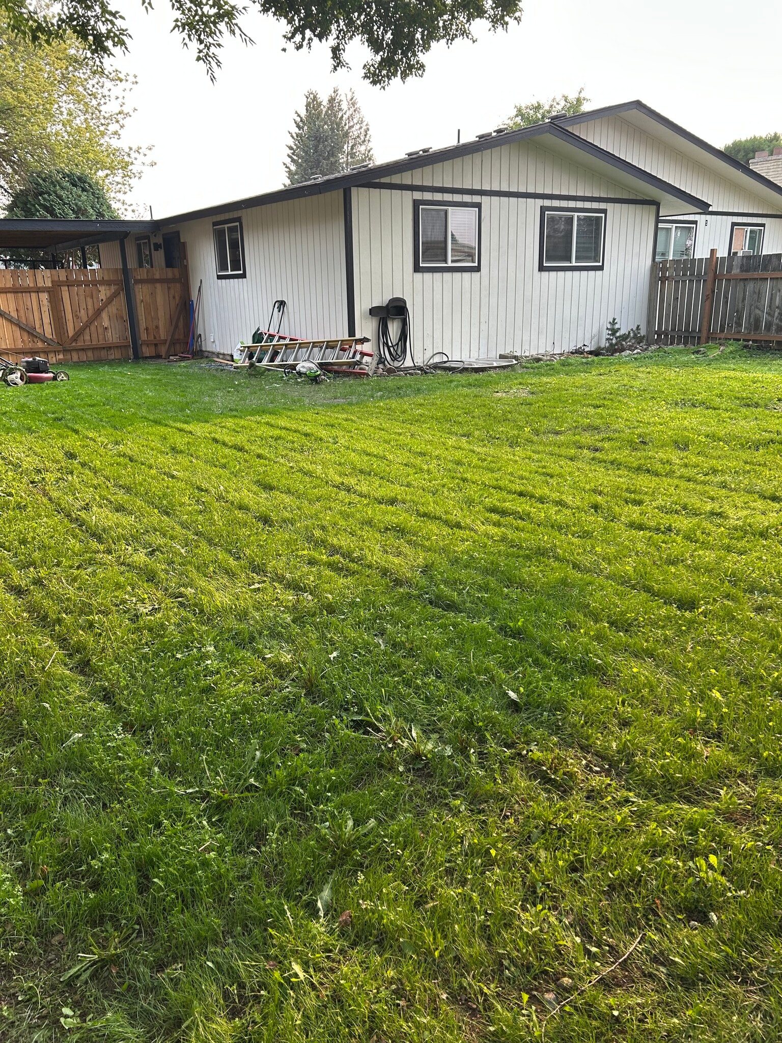 Building Photo - 14907 E 2nd Ave