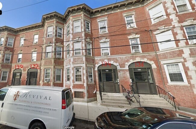 Primary Photo - 130 Congress Ave