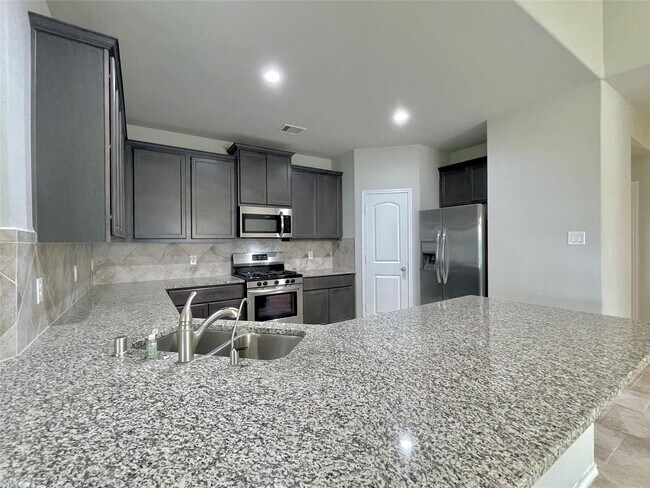 Building Photo - 23827 Piedmont Forest Dr
