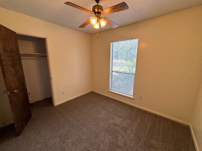 Building Photo - Available FOR RENT in Midland City, AL!!