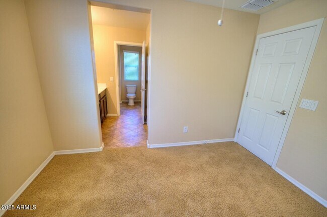 Building Photo - 3941 E Palo Verde St