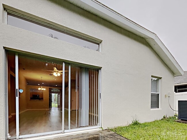 Building Photo - 7848 Mariners Harbour Dr