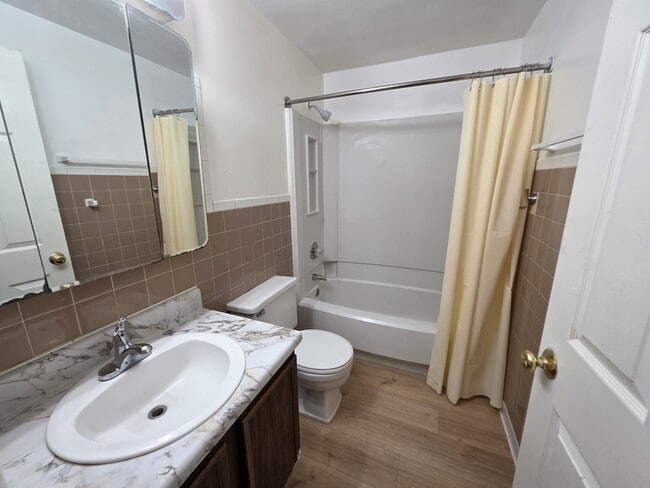 Building Photo - 4902 Cord Ct