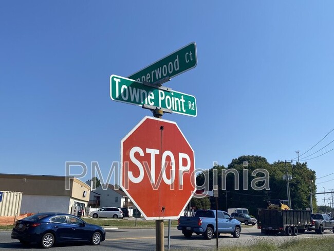 Building Photo - 3772 Pepperwood Ct