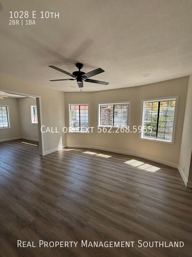 Building Photo - 1028 E 10th-