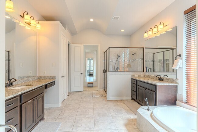 Building Photo - 25319 Driftwood Harbor Ln