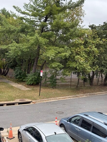 Building Photo - 238 Stevenson Sq