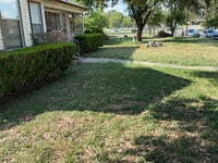 Building Photo - 707 Tulane Dr