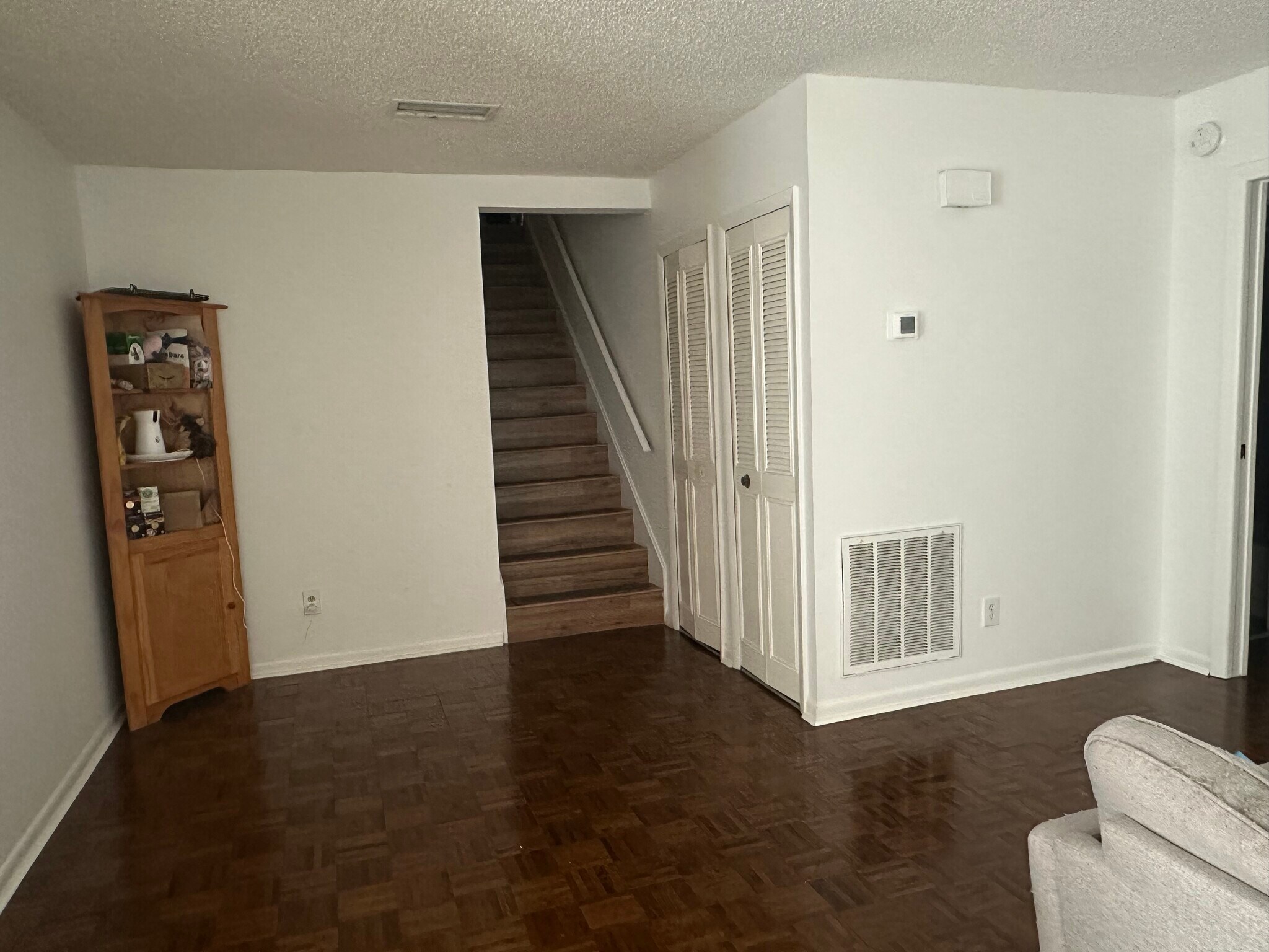 Building Photo - 6230 Goldenmoss Way