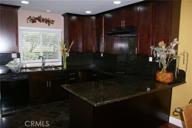 Building Photo - 23732 Hillhurst Dr