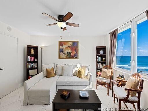 Building Photo - 3221 S Ocean Blvd