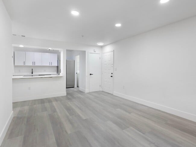 Building Photo - 2301 N Congress Ave