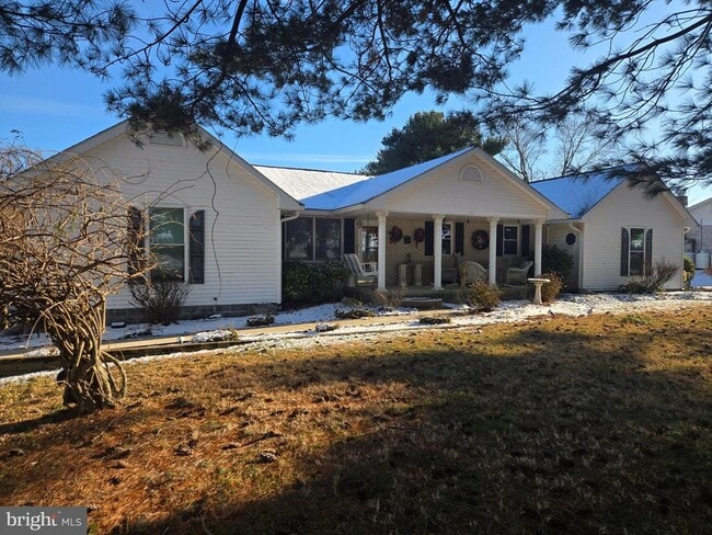 Building Photo - 15329 Church Ln