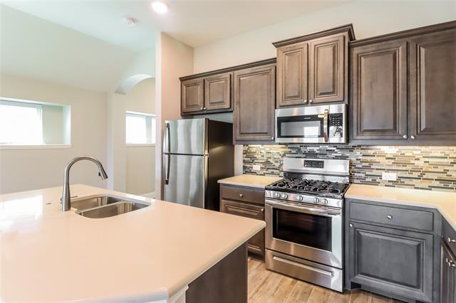 Building Photo - 9013 Conroe Dr