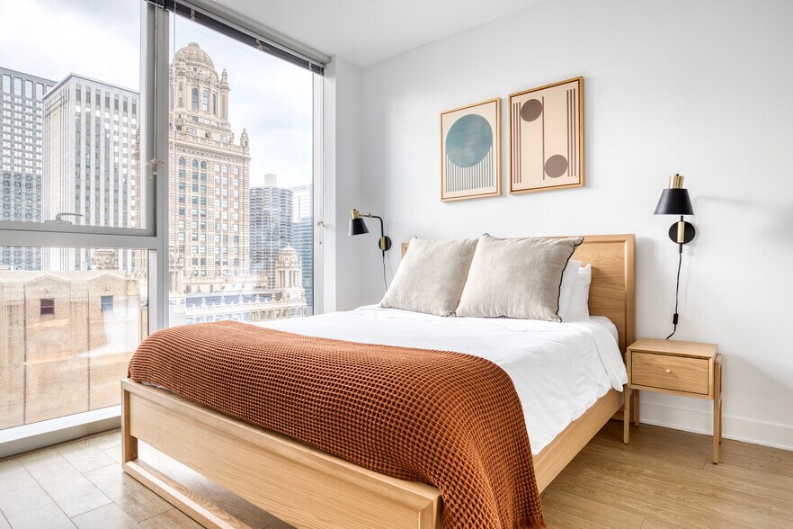 Building Photo - 201 N Garland Ct