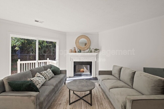 Building Photo - 3510 Ashley Station Dr SW