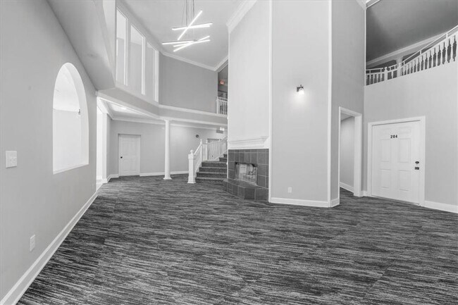 Primary Photo - 5399 Northland Dr NE