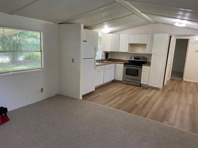 Building Photo - 1255 SW Tropical Terrace