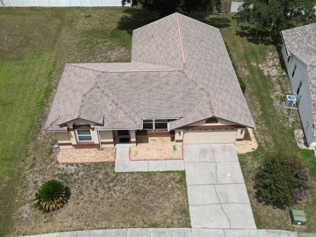 Building Photo - 10435 Crestfield Dr