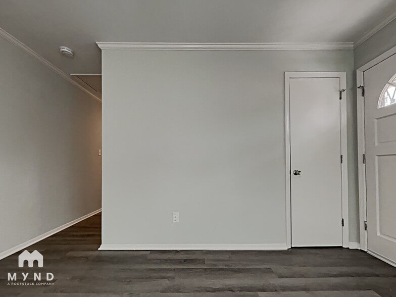 Building Photo - 406 Edgegreen Dr