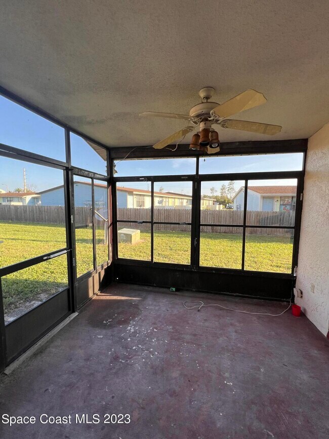 Building Photo - 1514 Clearlake Rd