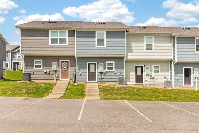 Building Photo - 1023 Glen Marcus Dr