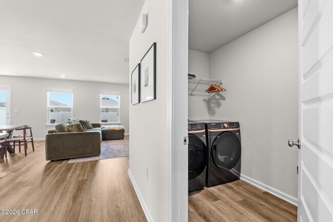 Building Photo - 7066 George Day Ln